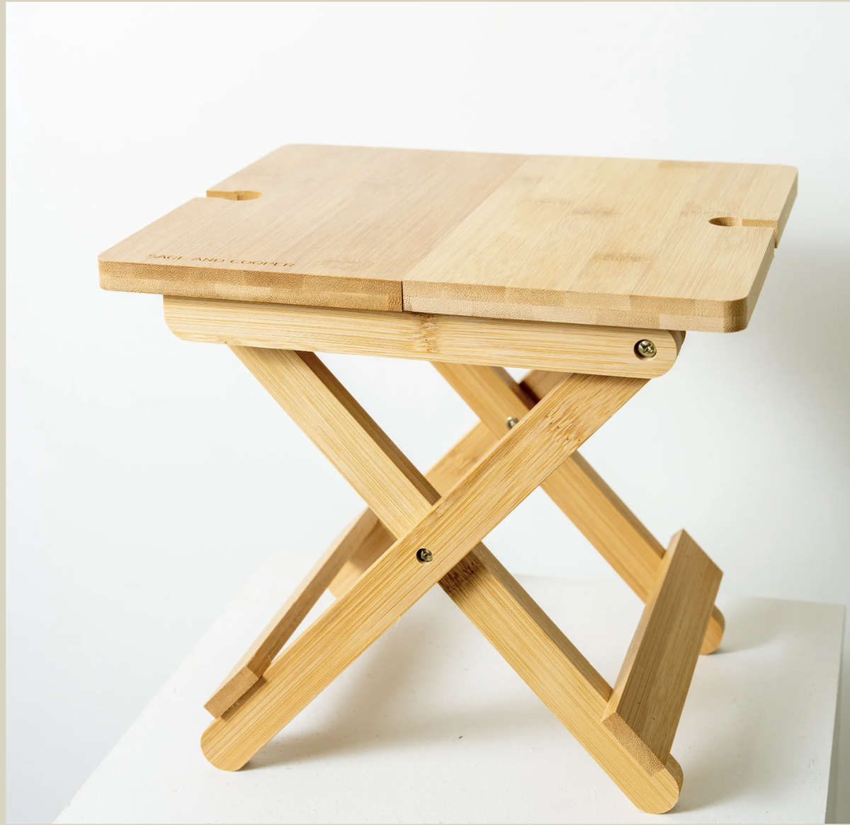 Grappa Bamboo Folding Table