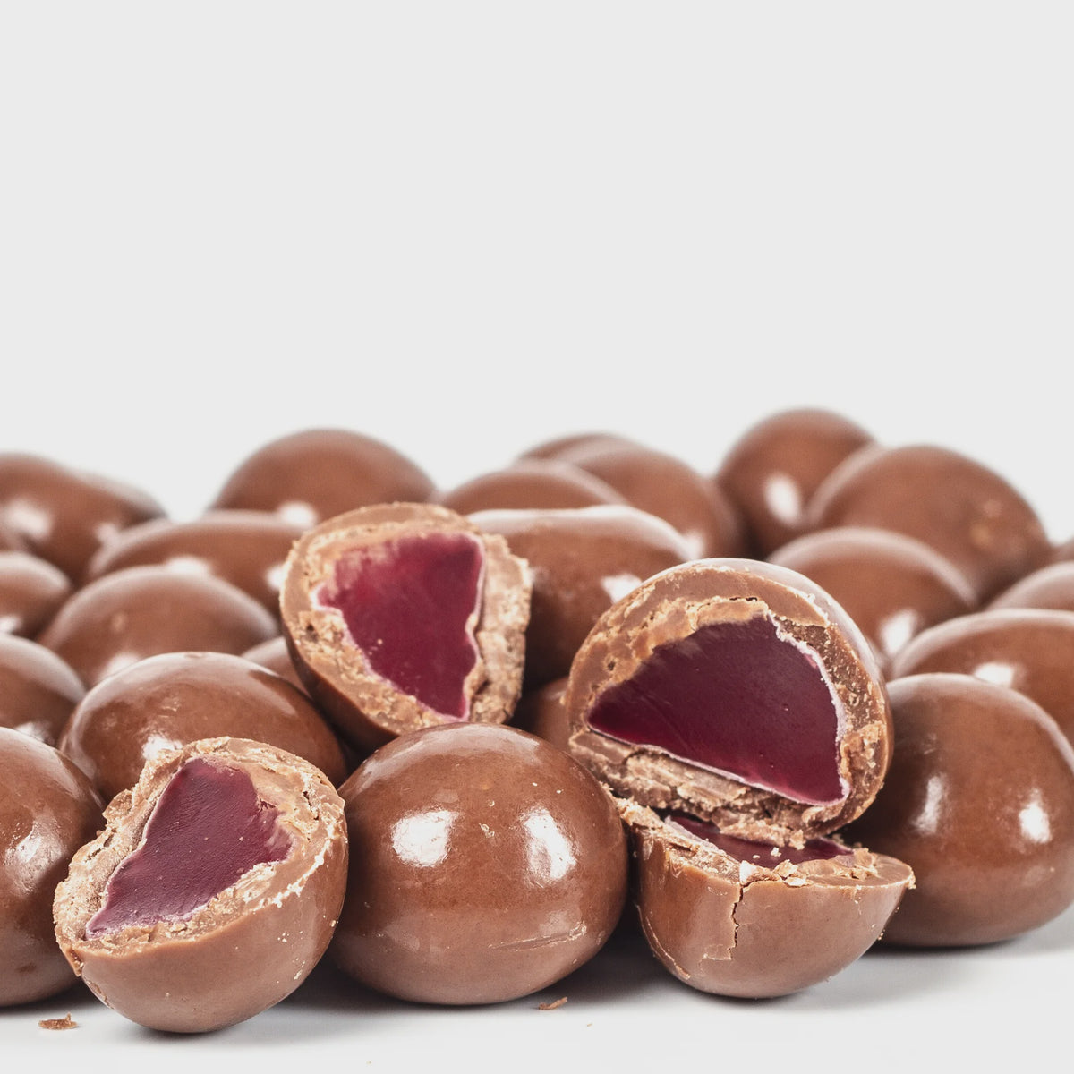 150g Milk Chocolate | Coated Raspberries