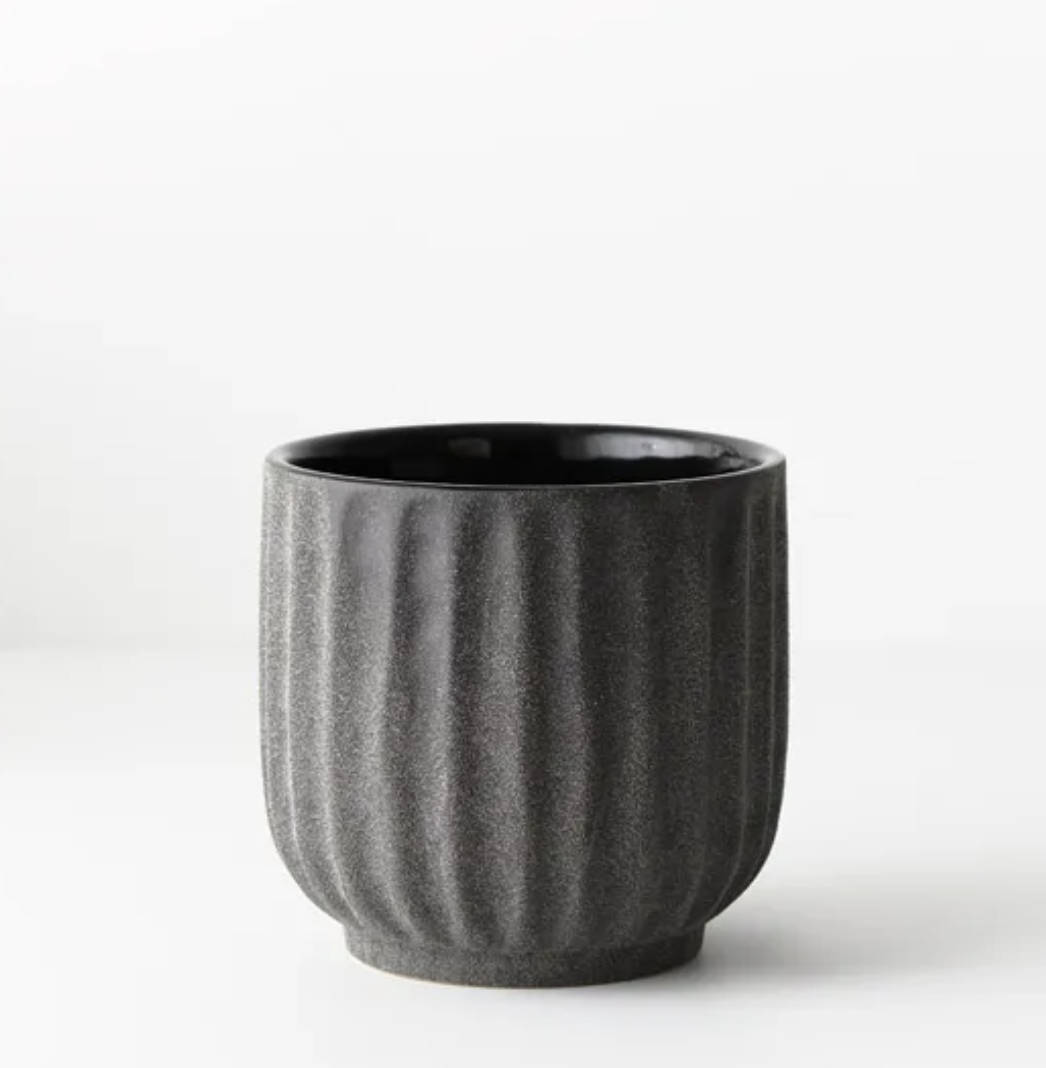 Pot Pilu | Black | Small