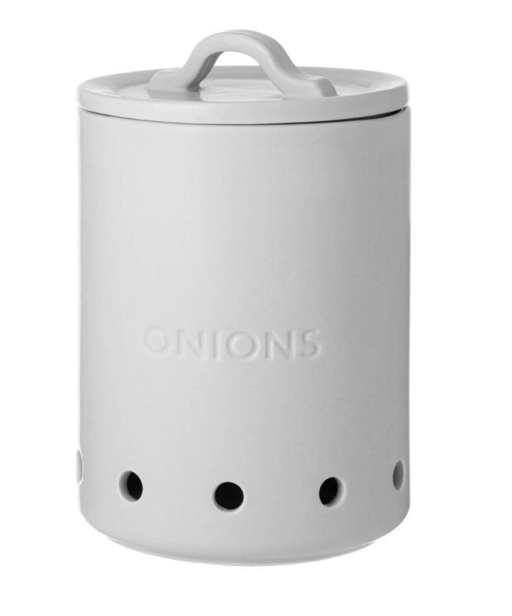 Essentials Onion Vault | White
