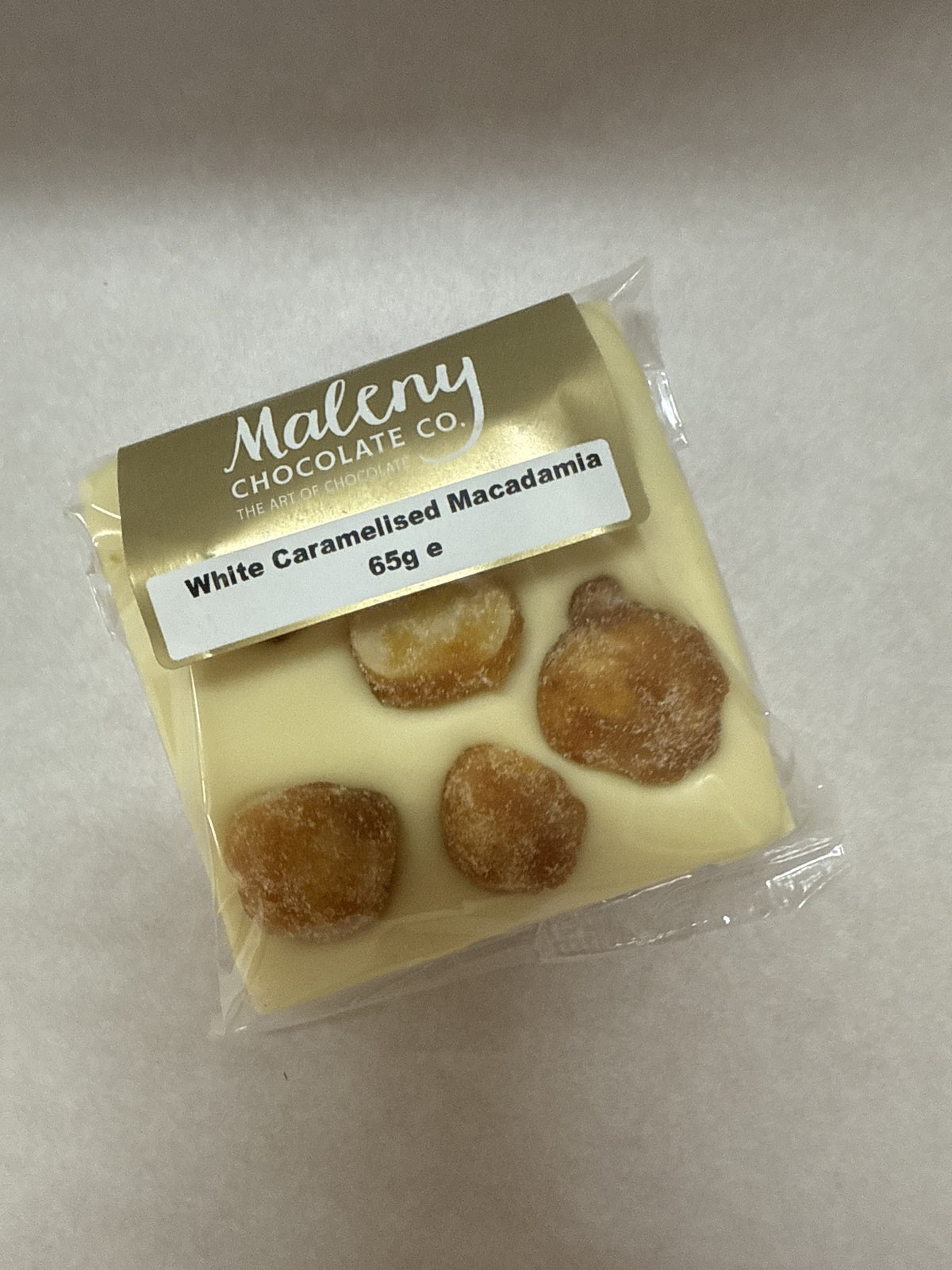 White Caramelised Macadamia Bar | Small